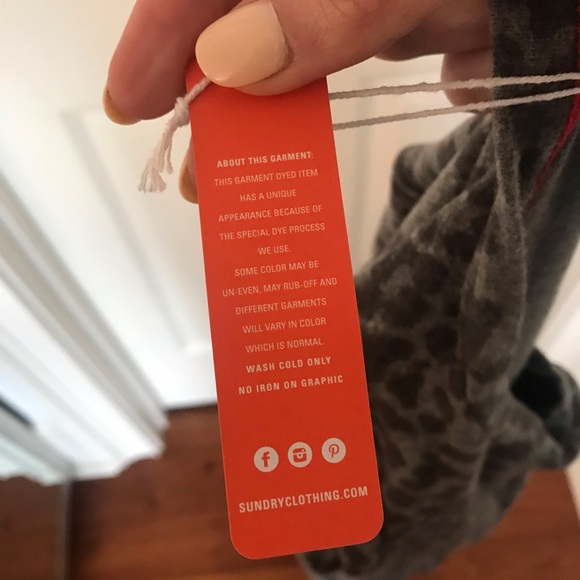 SUNDRY Leopard Print Ruched Dress in Charcoal - Picture 8 of 8